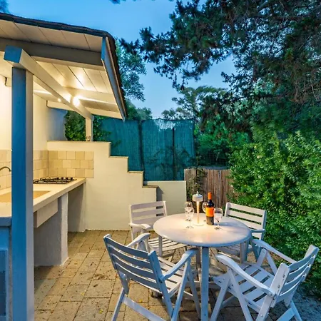 Giglio With Garden And Mini Pool By Rentbeat *